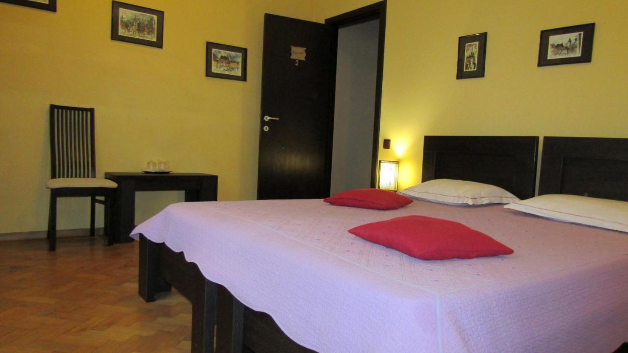 Rami House Central Double Rooms Gasthof 3*