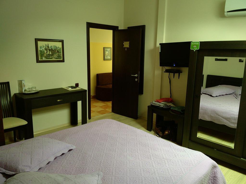 Rami House Central Double Rooms Gasthof 3*